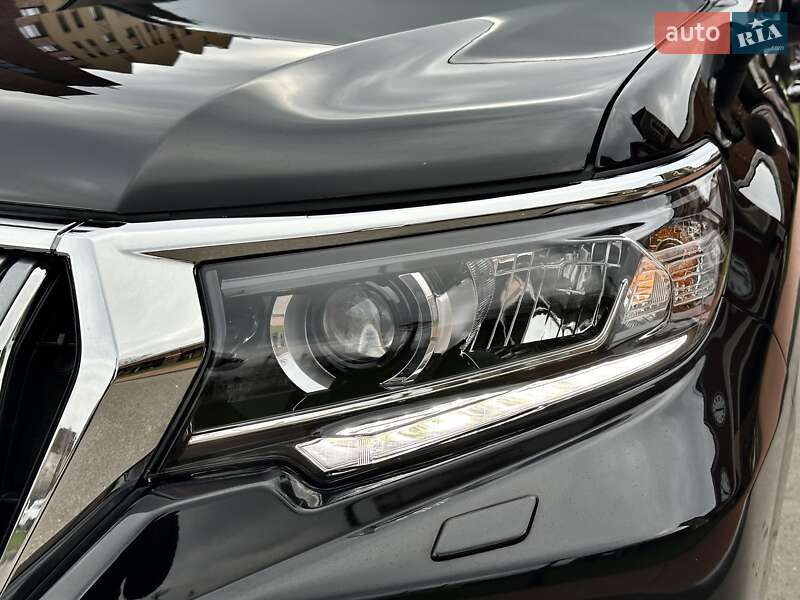 Внедорожник / Кроссовер Toyota Land Cruiser Prado 2019 в Киеве фото 20 Внедорожник / Кроссовер Toyota Land Cruiser Prado 2019 в Киеве