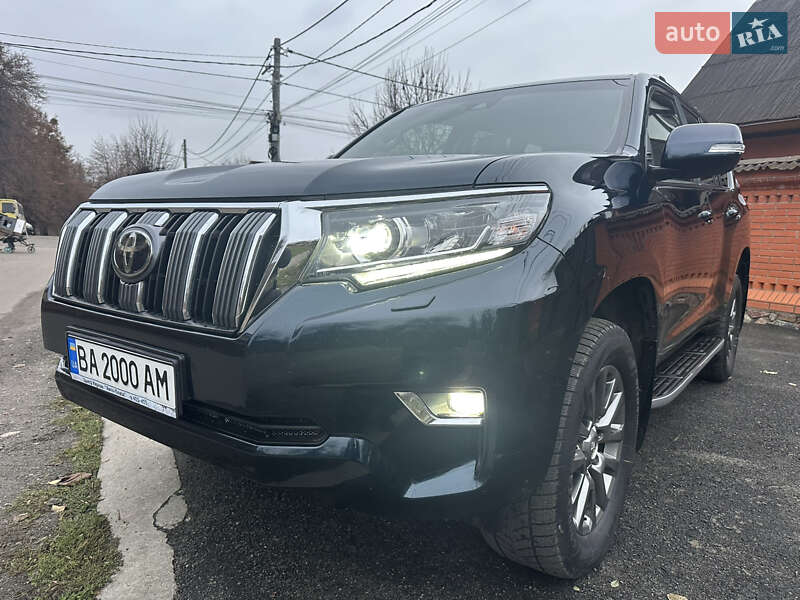 Внедорожник / Кроссовер Toyota Land Cruiser Prado 2019 в Киеве фото 2 Внедорожник / Кроссовер Toyota Land Cruiser Prado 2019 в Киеве