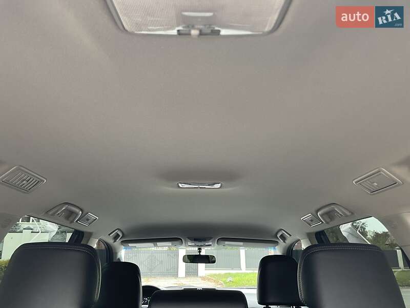 Внедорожник / Кроссовер Toyota Land Cruiser Prado 2019 в Виннице фото 46 Внедорожник / Кроссовер Toyota Land Cruiser Prado 2019 в Виннице