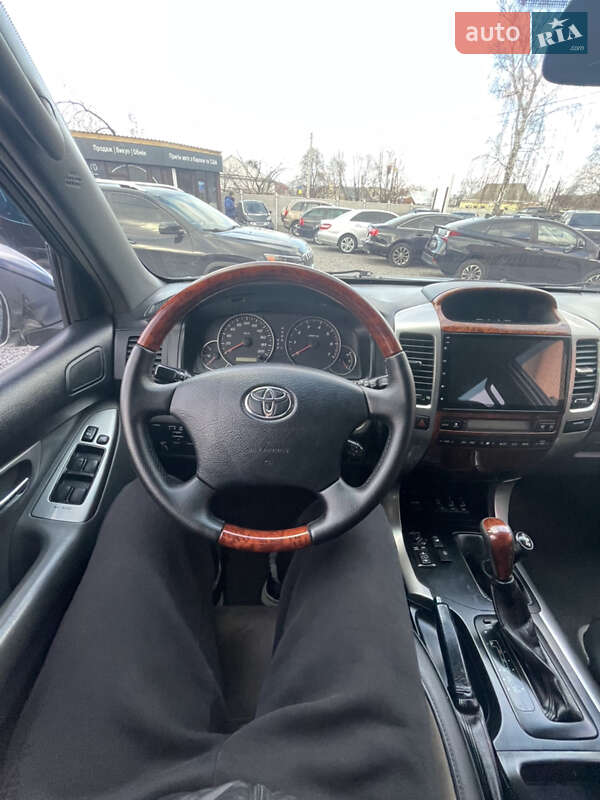 Внедорожник / Кроссовер Toyota Land Cruiser Prado 2007 в Дергачах