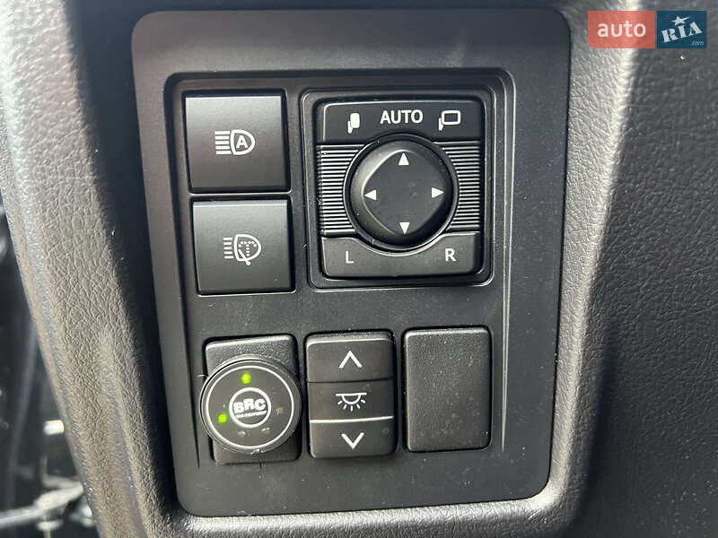 Внедорожник / Кроссовер Toyota Land Cruiser Prado 2020 в Днепре фото 10 Внедорожник / Кроссовер Toyota Land Cruiser Prado 2020 в Днепре