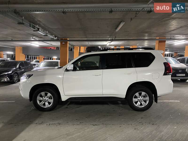 Позашляховик / Кросовер Toyota Land Cruiser Prado 2019 в Києві фото 5 Позашляховик / Кросовер Toyota Land Cruiser Prado 2019 в Києві