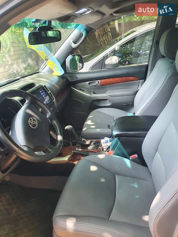 Позашляховик / Кросовер Toyota Land Cruiser Prado 2003 в Одесі
