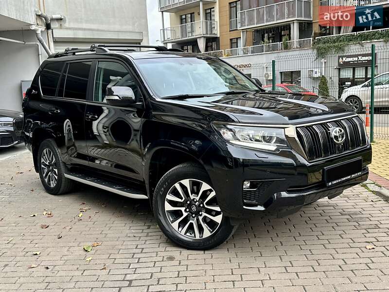 Позашляховик / Кросовер Toyota Land Cruiser Prado 2022 в Києві