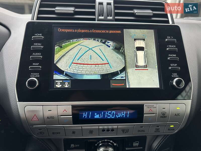 Позашляховик / Кросовер Toyota Land Cruiser Prado 2022 в Києві