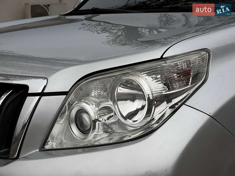 Внедорожник / Кроссовер Toyota Land Cruiser Prado 2010 в Ахтырке