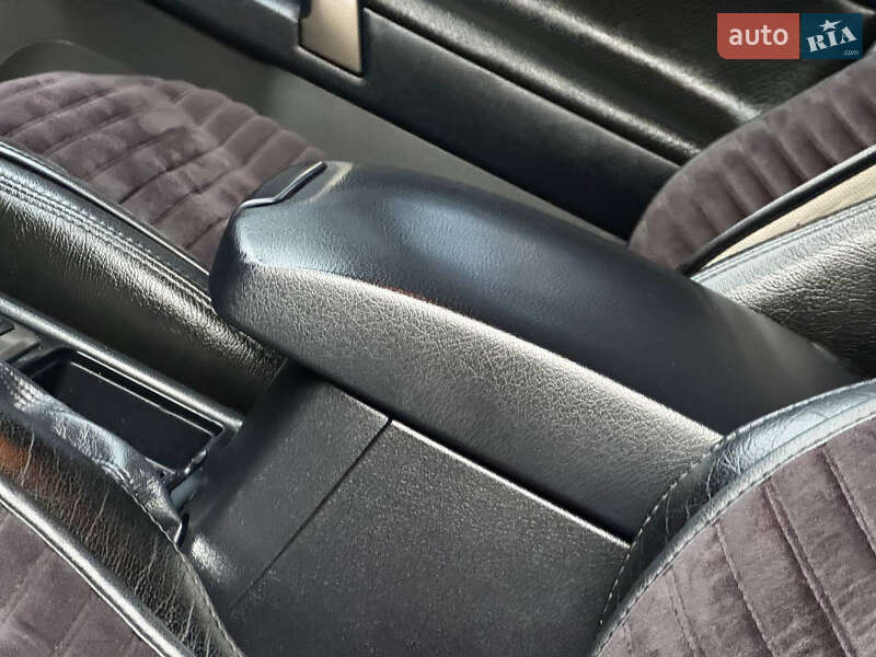 Внедорожник / Кроссовер Toyota Land Cruiser Prado 2010 в Ахтырке