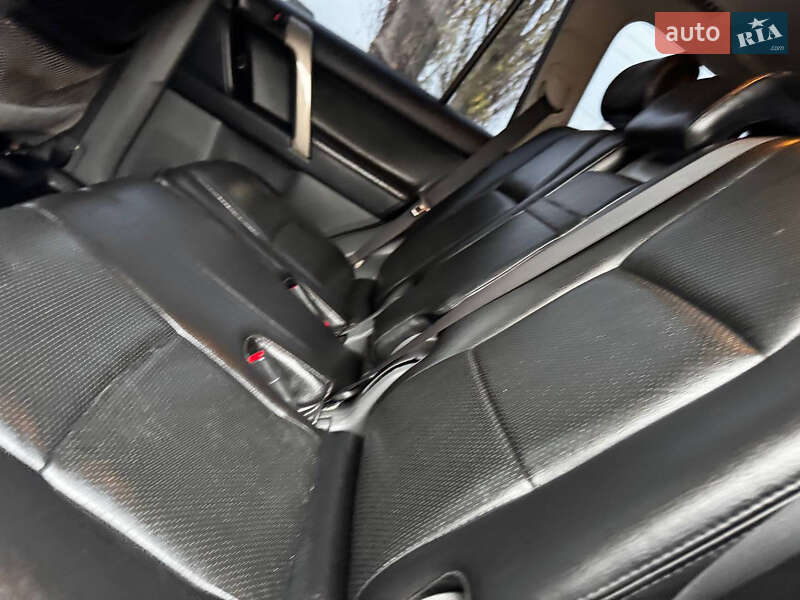 Внедорожник / Кроссовер Toyota Land Cruiser Prado 2010 в Ахтырке