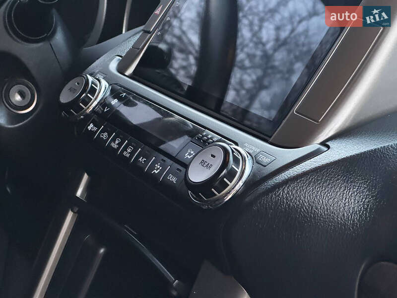 Внедорожник / Кроссовер Toyota Land Cruiser Prado 2010 в Ахтырке