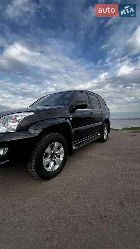 Позашляховик / Кросовер Toyota Land Cruiser Prado 2003 в Одесі