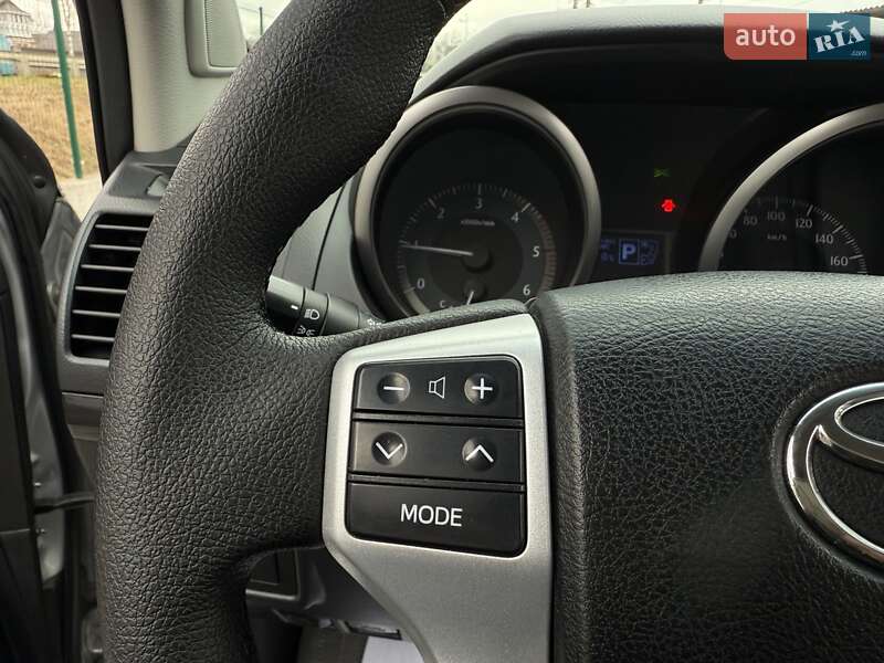 Позашляховик / Кросовер Toyota Land Cruiser Prado 2017 в Вінниці