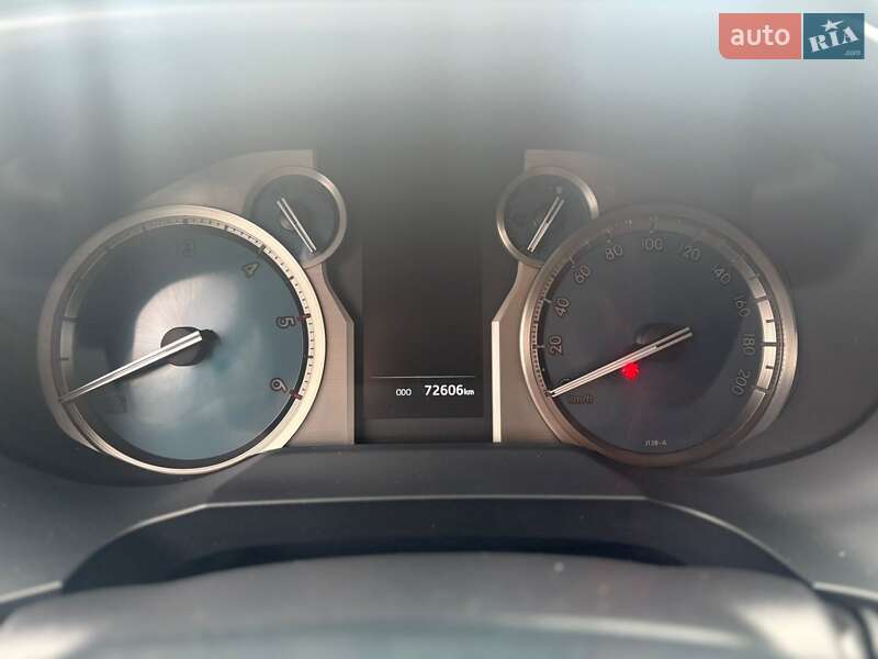 Внедорожник / Кроссовер Toyota Land Cruiser Prado 2023 в Тернополе