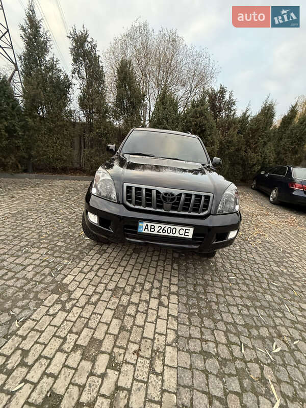 Внедорожник / Кроссовер Toyota Land Cruiser Prado 2007 в Ладыжине