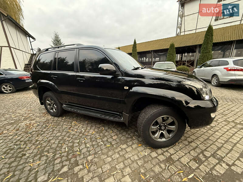 Внедорожник / Кроссовер Toyota Land Cruiser Prado 2007 в Ладыжине