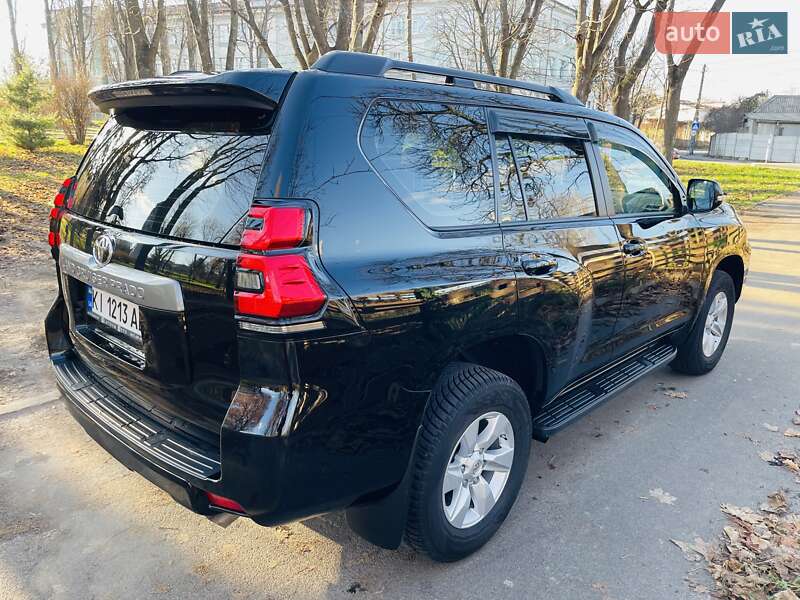 Внедорожник / Кроссовер Toyota Land Cruiser Prado 2019 в Киеве фото 7 Внедорожник / Кроссовер Toyota Land Cruiser Prado 2019 в Киеве