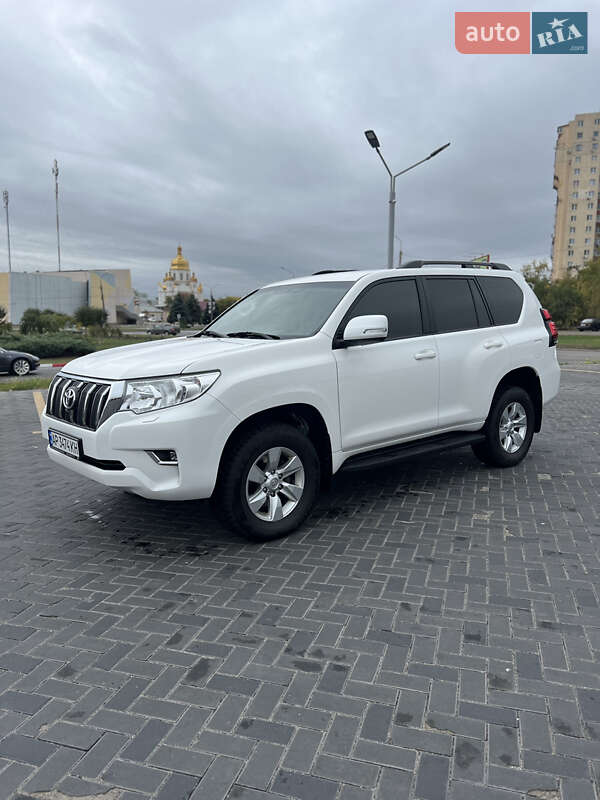 Toyota Land Cruiser Prado 2019
