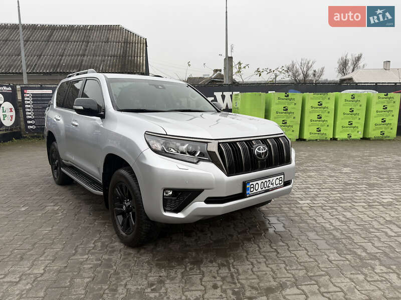 Внедорожник / Кроссовер Toyota Land Cruiser Prado 2022 в Тернополе фото 12 Внедорожник / Кроссовер Toyota Land Cruiser Prado 2022 в Тернополе