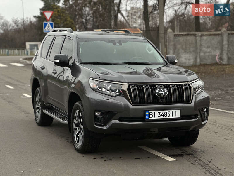 Позашляховик / Кросовер Toyota Land Cruiser Prado 2021 в Лубнах