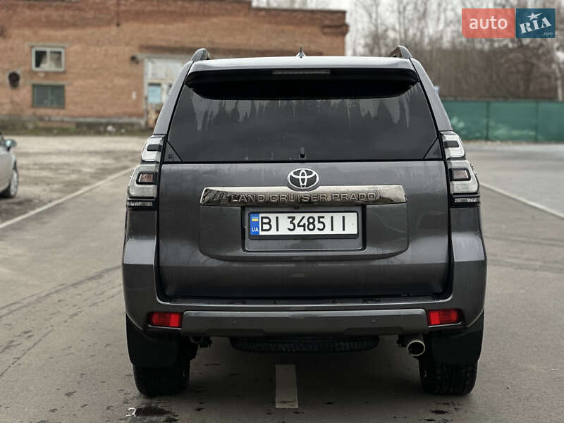 Позашляховик / Кросовер Toyota Land Cruiser Prado 2021 в Лубнах
