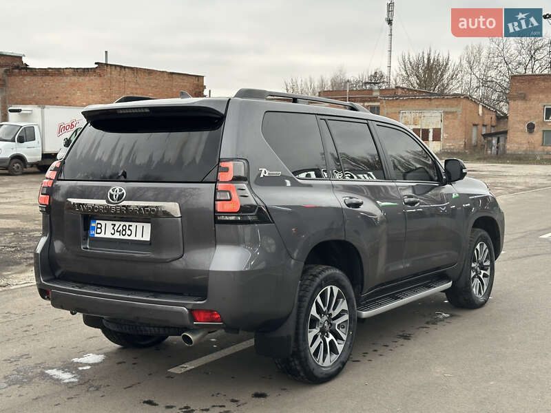 Позашляховик / Кросовер Toyota Land Cruiser Prado 2021 в Лубнах