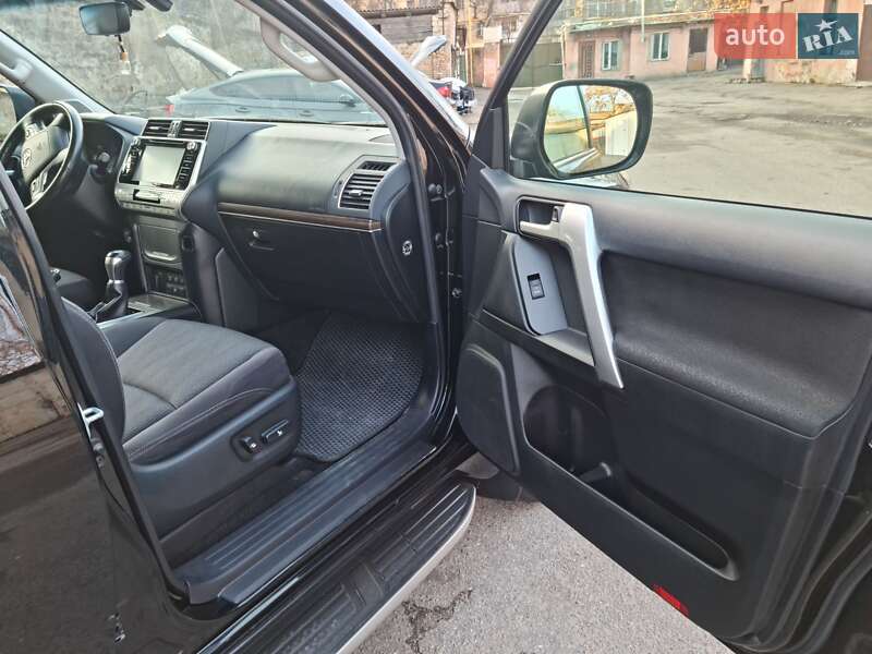 Внедорожник / Кроссовер Toyota Land Cruiser Prado 2020 в Одессе