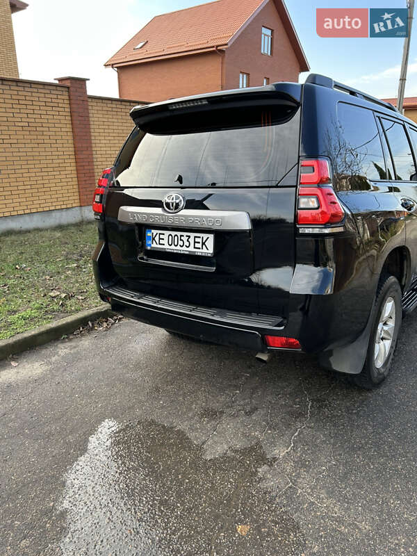 Внедорожник / Кроссовер Toyota Land Cruiser Prado 2023 в Днепре