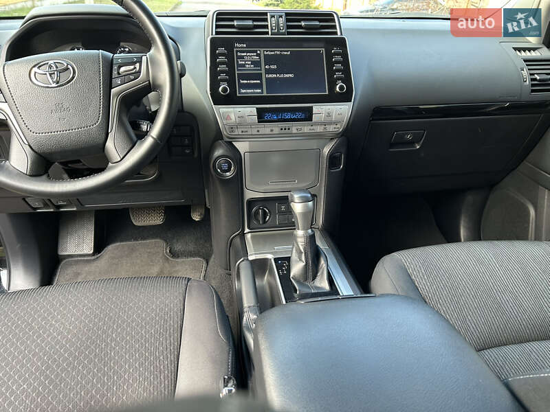 Внедорожник / Кроссовер Toyota Land Cruiser Prado 2023 в Днепре