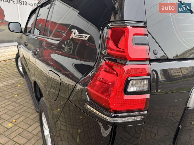 Внедорожник / Кроссовер Toyota Land Cruiser Prado 2022 в Николаеве