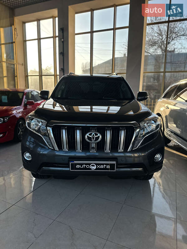 Внедорожник / Кроссовер Toyota Land Cruiser Prado 2017 в Николаеве