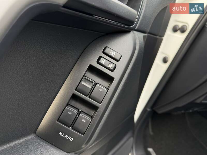 Внедорожник / Кроссовер Toyota Land Cruiser Prado 2019 в Виннице фото 55 Внедорожник / Кроссовер Toyota Land Cruiser Prado 2019 в Виннице