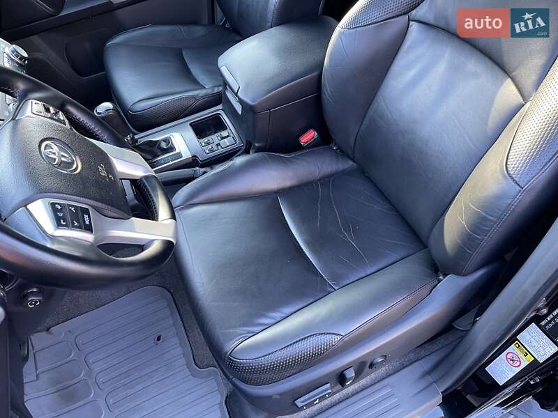 Внедорожник / Кроссовер Toyota Land Cruiser Prado 2010 в Прилуках