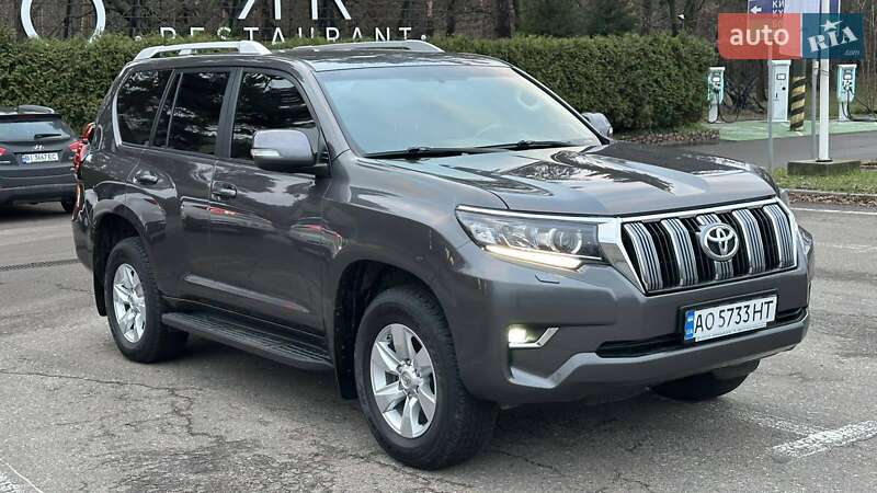 Внедорожник / Кроссовер Toyota Land Cruiser Prado 2019 в Киеве фото 3 Внедорожник / Кроссовер Toyota Land Cruiser Prado 2019 в Киеве