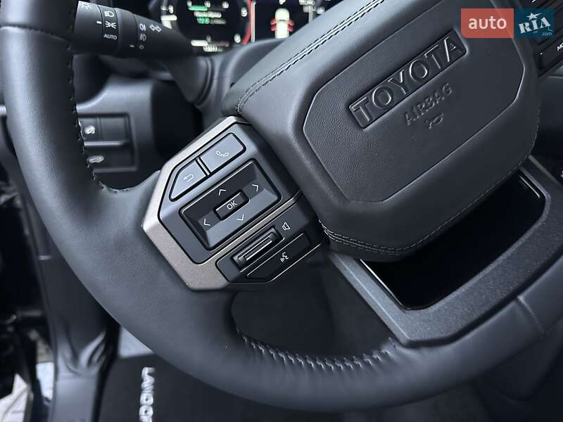 Внедорожник / Кроссовер Toyota Land Cruiser Prado 2024 в Киеве фото 38 Внедорожник / Кроссовер Toyota Land Cruiser Prado 2024 в Киеве