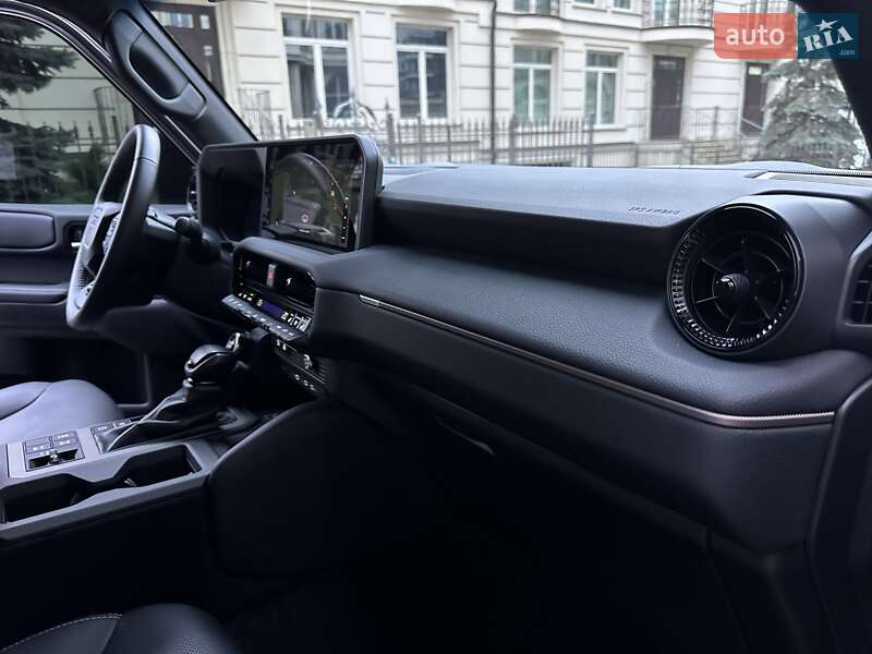 Внедорожник / Кроссовер Toyota Land Cruiser Prado 2024 в Киеве фото 57 Внедорожник / Кроссовер Toyota Land Cruiser Prado 2024 в Киеве