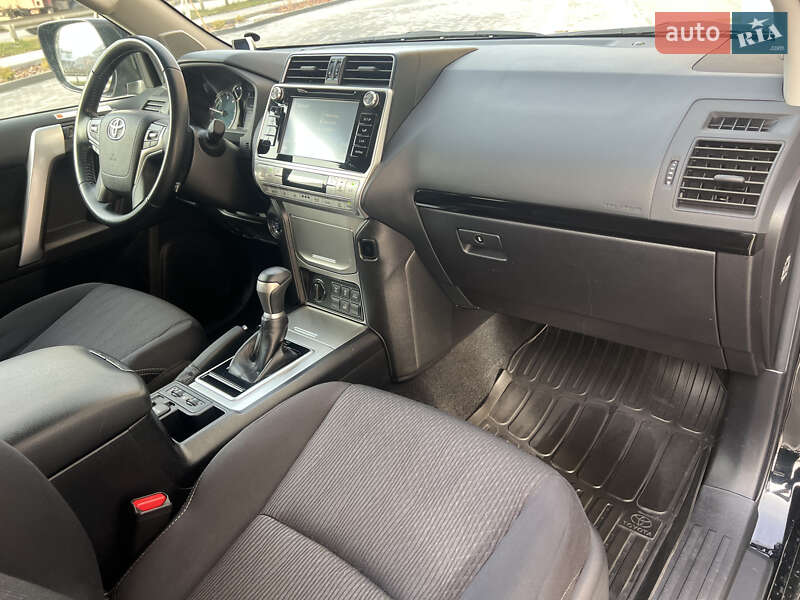 Позашляховик / Кросовер Toyota Land Cruiser Prado 2019 в Вінниці фото 14 Позашляховик / Кросовер Toyota Land Cruiser Prado 2019 в Вінниці