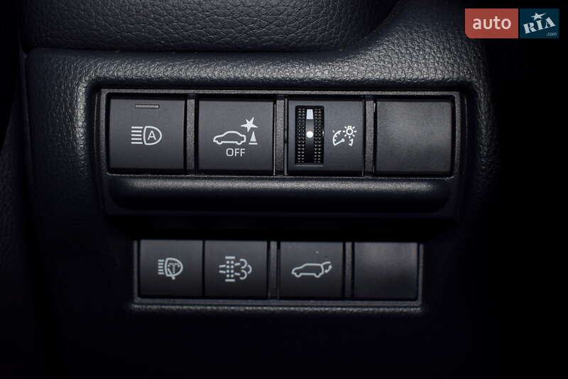 Внедорожник / Кроссовер Toyota Land Cruiser Prado 2025 в Житомире