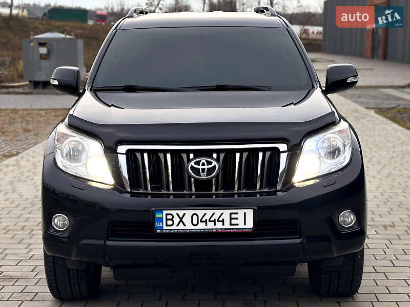 Внедорожник / Кроссовер Toyota Land Cruiser Prado 2012 в Хмельницком