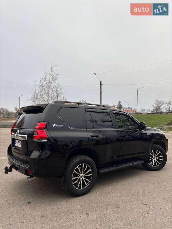 Внедорожник / Кроссовер Toyota Land Cruiser Prado 2010 в Александрие фото 11 Внедорожник / Кроссовер Toyota Land Cruiser Prado 2010 в Александрие