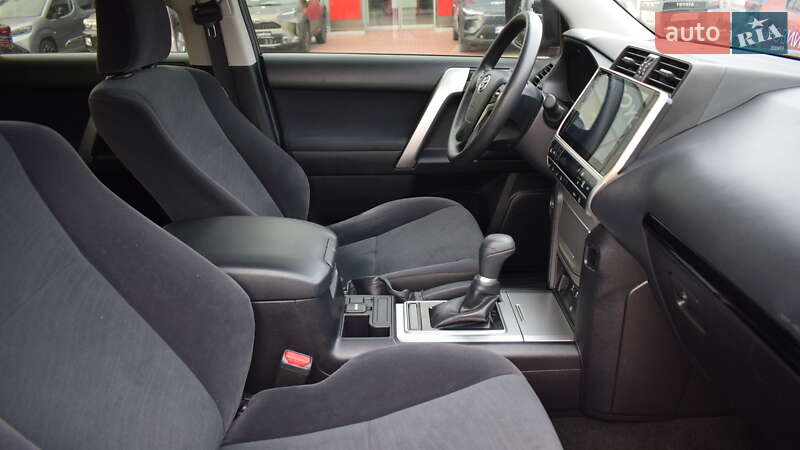 Позашляховик / Кросовер Toyota Land Cruiser Prado 2020 в Житомирі