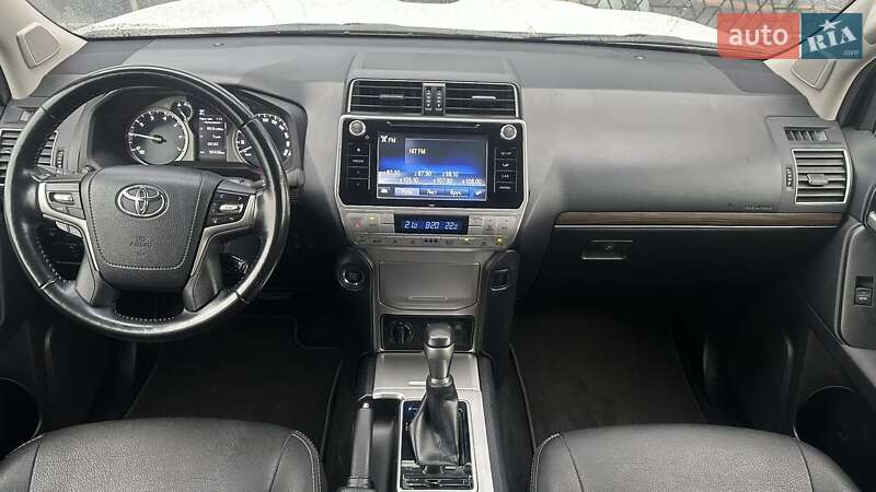 Позашляховик / Кросовер Toyota Land Cruiser Prado 2019 в Києві