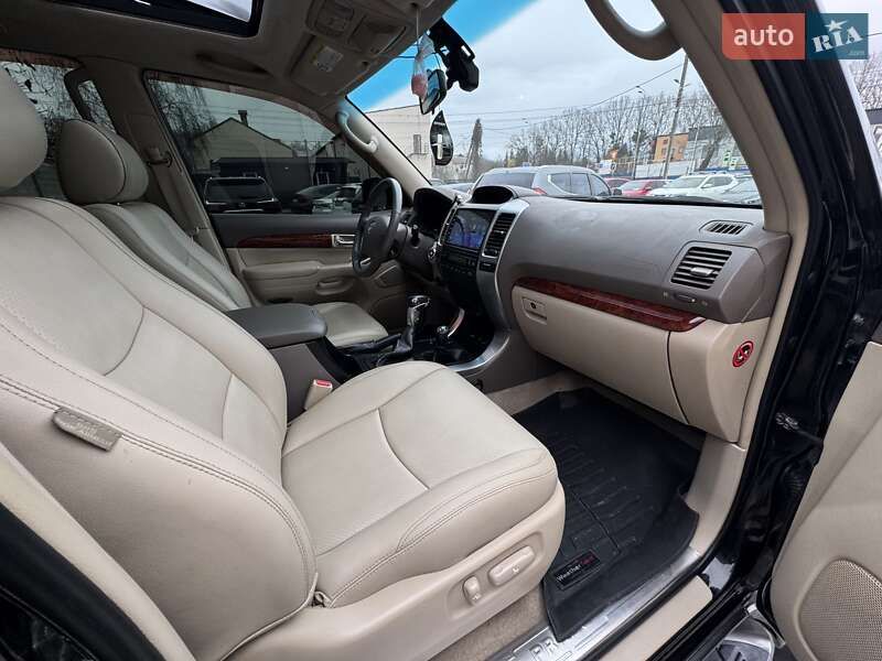 Позашляховик / Кросовер Toyota Land Cruiser Prado 2005 в Вінниці