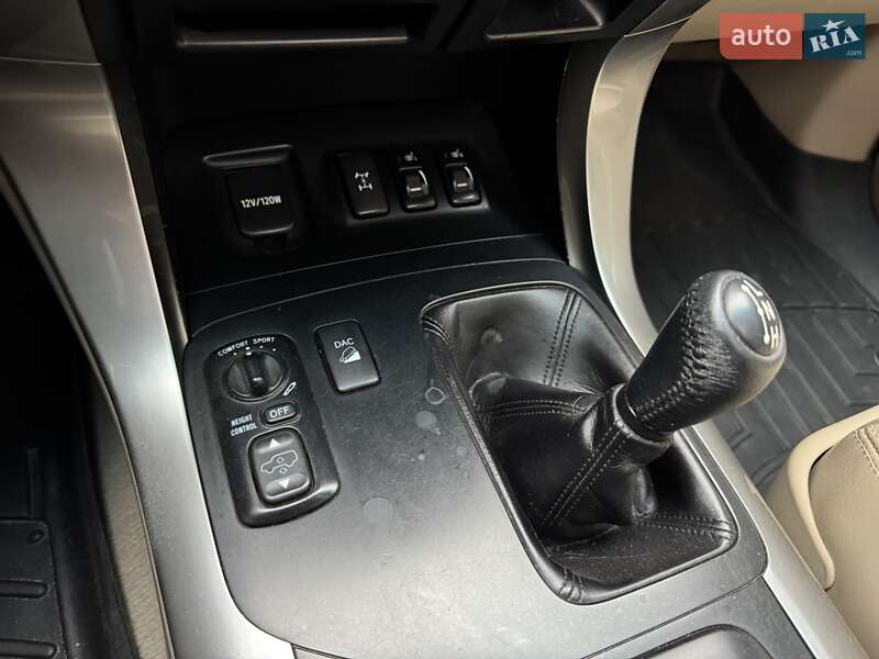 Позашляховик / Кросовер Toyota Land Cruiser Prado 2005 в Вінниці