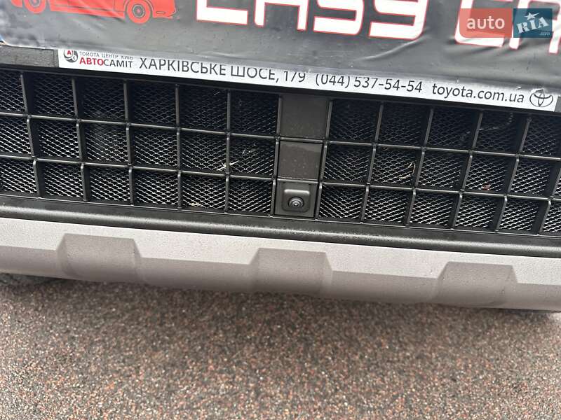 Позашляховик / Кросовер Toyota Land Cruiser Prado 2024 в Києві