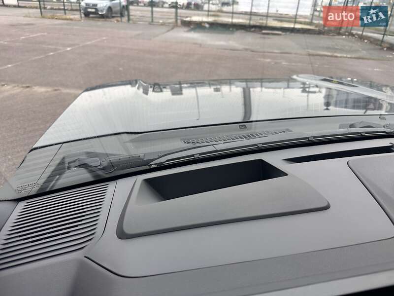 Позашляховик / Кросовер Toyota Land Cruiser Prado 2024 в Києві