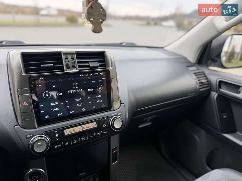 Внедорожник / Кроссовер Toyota Land Cruiser Prado 2013 в Ивано-Франковске