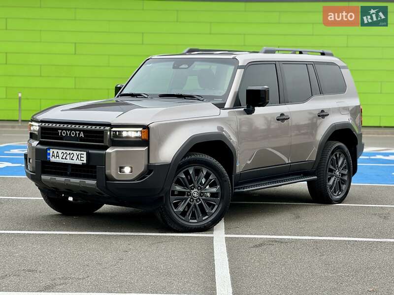 Toyota Land Cruiser Prado 2024