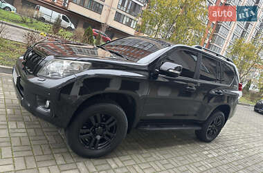 Внедорожник / Кроссовер Toyota Land Cruiser Prado 2010 в Днепре