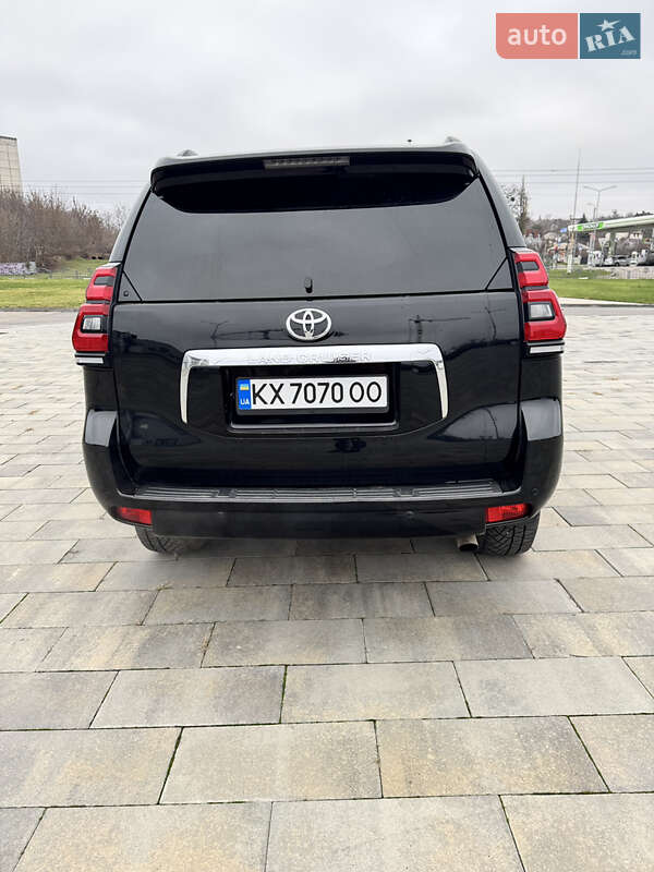 Позашляховик / Кросовер Toyota Land Cruiser Prado 2010 в Харкові фото 6 Позашляховик / Кросовер Toyota Land Cruiser Prado 2010 в Харкові