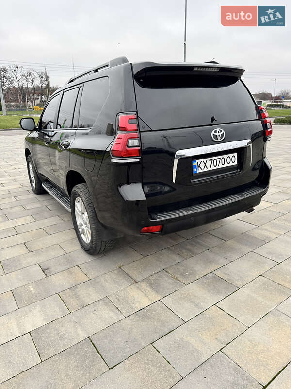 Позашляховик / Кросовер Toyota Land Cruiser Prado 2010 в Харкові фото 8 Позашляховик / Кросовер Toyota Land Cruiser Prado 2010 в Харкові