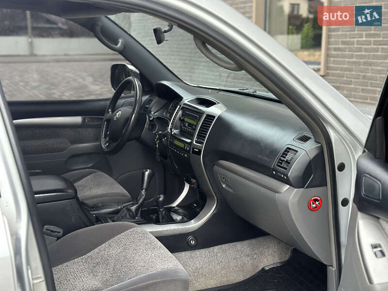 Позашляховик / Кросовер Toyota Land Cruiser Prado 2006 в Коломиї фото 14 Позашляховик / Кросовер Toyota Land Cruiser Prado 2006 в Коломиї